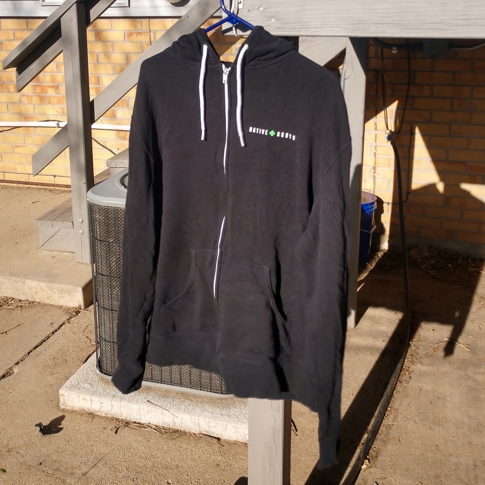 Native Roots "STAFF" Full-Zip  Hoodie XL Black/Green/White